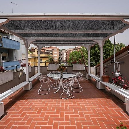 Stunning Terrace Vatican City Apartment Rome Exterior photo